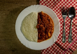 札幌の名店：地元の人々に愛されるカレー屋