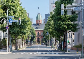 「札幌の料理旅館：地元食材と独自の料理文化を堪能する美食の旅」